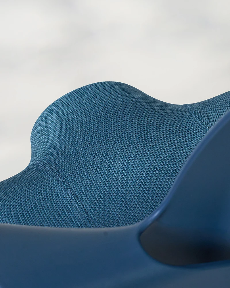 HÅG Capisco Puls 8020 Colours Collection - Blueberry CURA