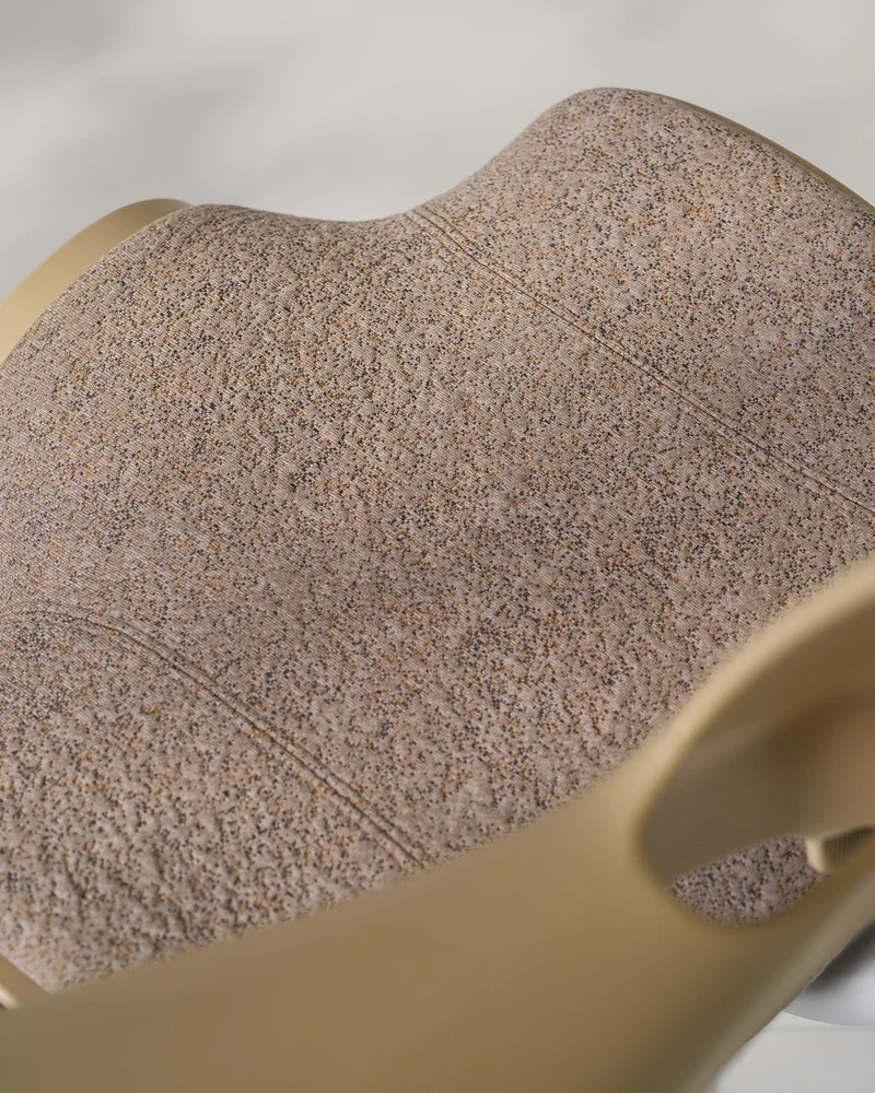 HÅG Capisco Puls 8020 Design Collection - Sand ARDA by Kvadrat