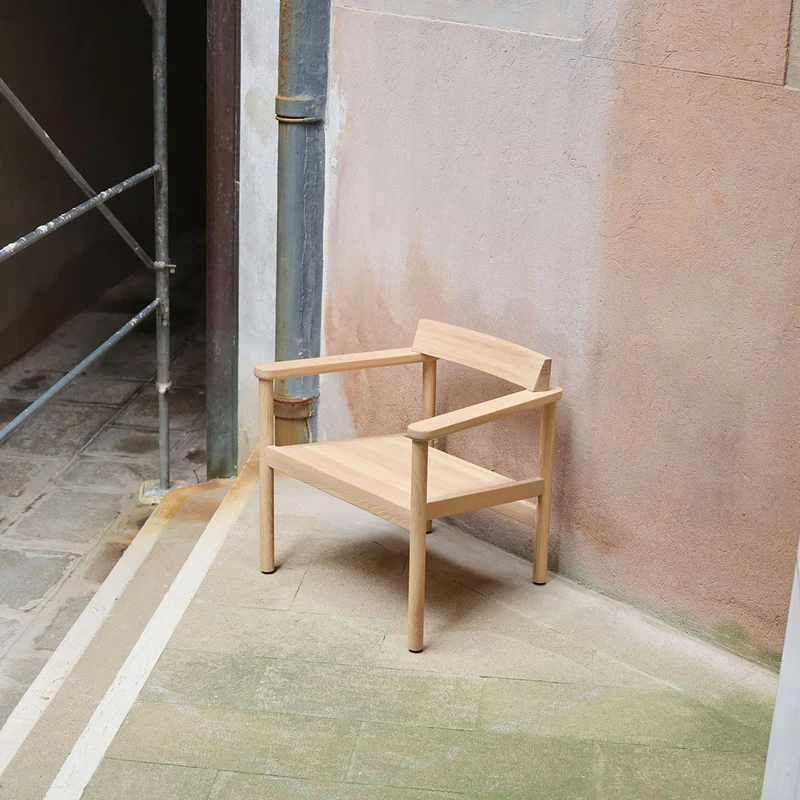 Leon Armchair