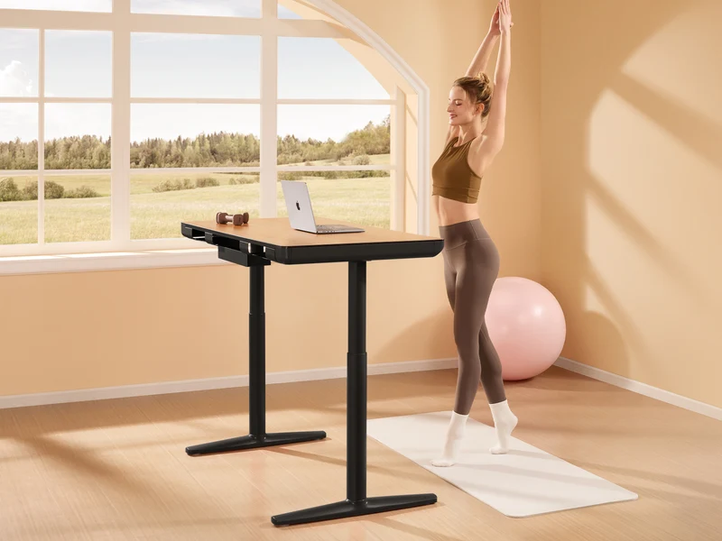 Maidesite Yoga – Eleganter höhenverstellbarer Schreibtisch mit Wirbelsäulen-Modu