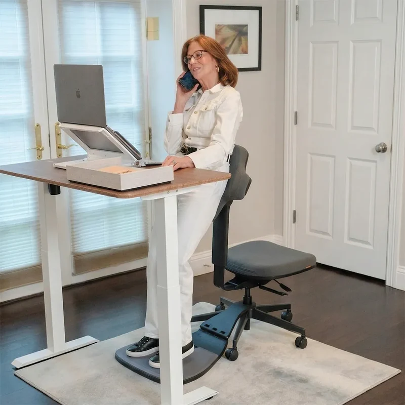 NEWTRAL Standing Mate Office Chair /Standing Chair