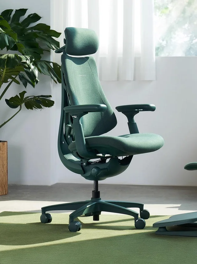 LiberNovo Omni Dynamic Ergonomic Chair / Green / 45cm / 48cm