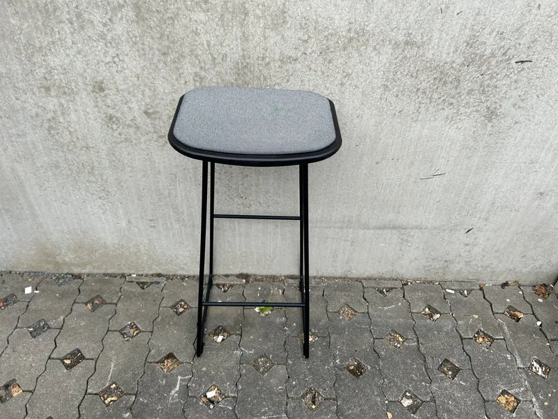 Infiniti Klejn Bar Stool Hocker