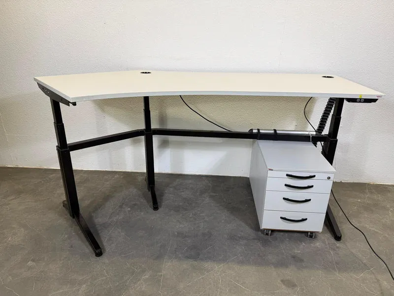 Assmann Elektrisch höhenverstellbarer Schreibtisch Freiform Weiß