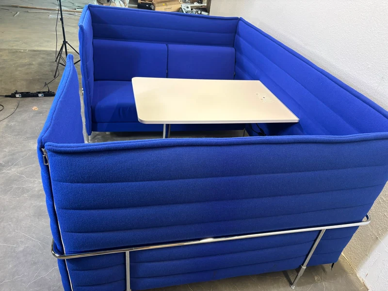 Vitra Alcove Cabine Blau