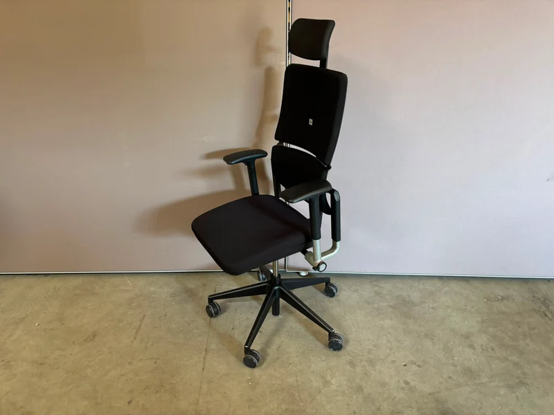 Steelcase Please V2 Bürodrehstuhl mit Kopfstütze