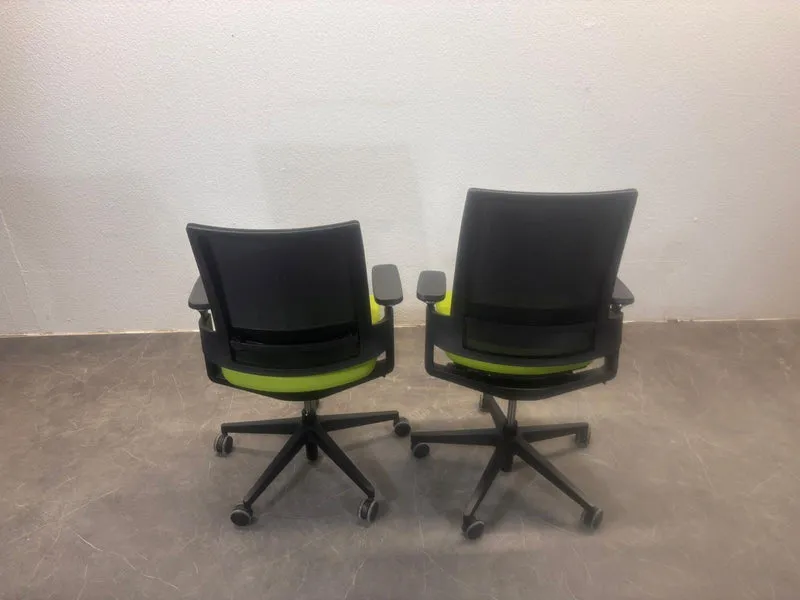 FM Büromöbel Leon X 3.6 Bürodrehstuhl Schwarz / Grün