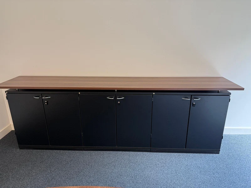 Sideboard Schwarz / Nussbaum