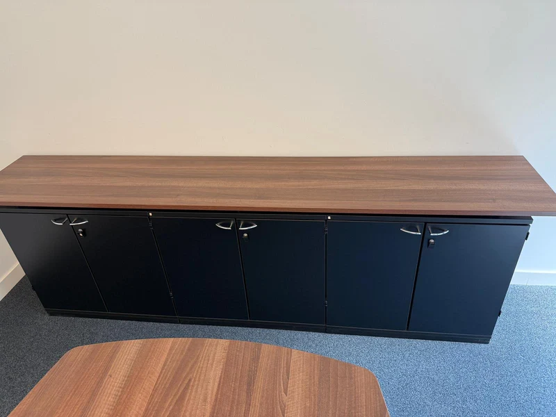 Sideboard Schwarz / Nussbaum