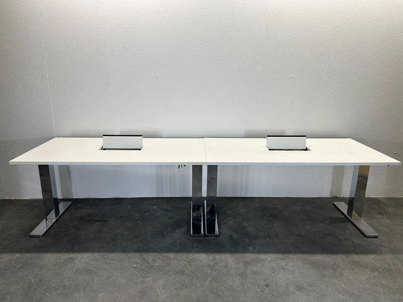 Konferenztisch Weiß mit Chrom Gestell