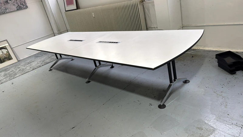 Konferenztisch XXL Weiß