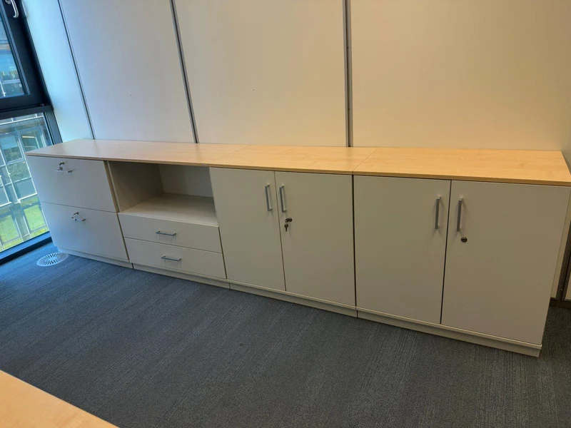 Coneon Sideboard Grau / Ahorn