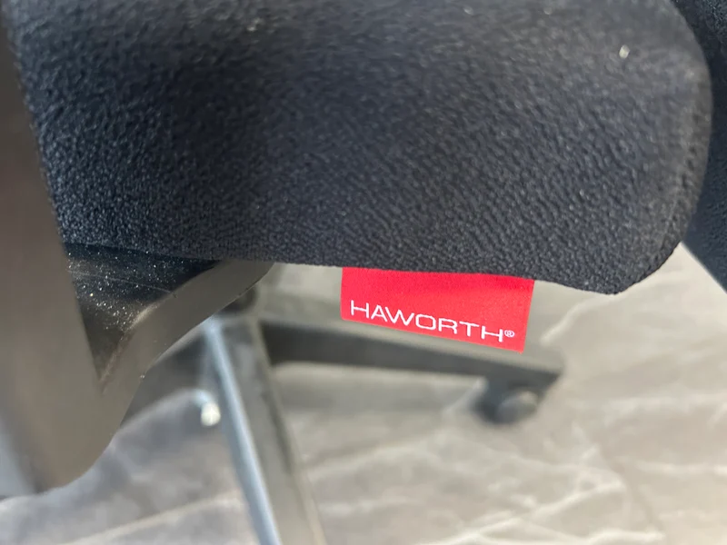 Haworth Comforto Bürodrehstuhl Schwarz