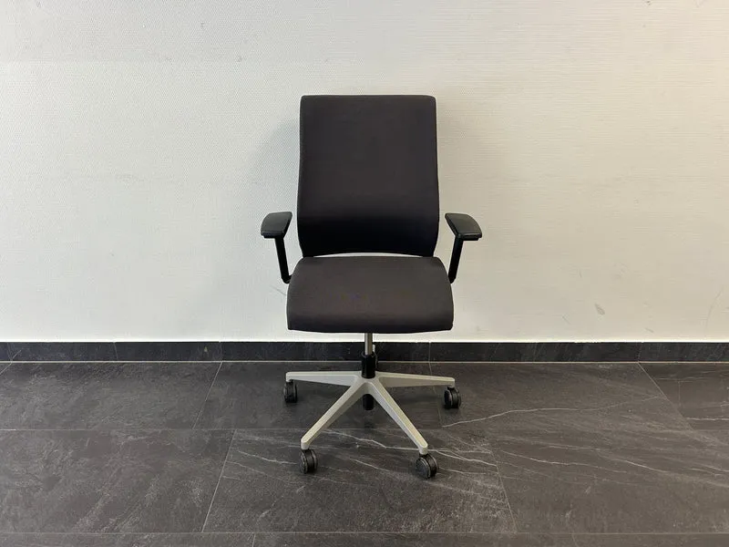 Steelcase Think Bürodrehstuhl Grau