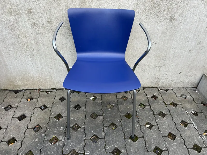 Fritz Hansen Vico Duo Magistretti Blau