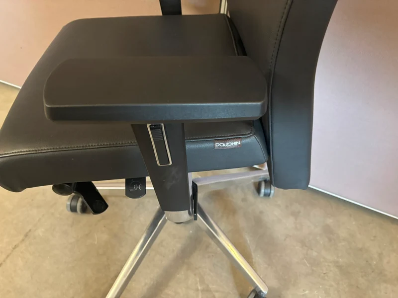 Dauphin Alpha Bürodrehstuhl Schwarz Leder