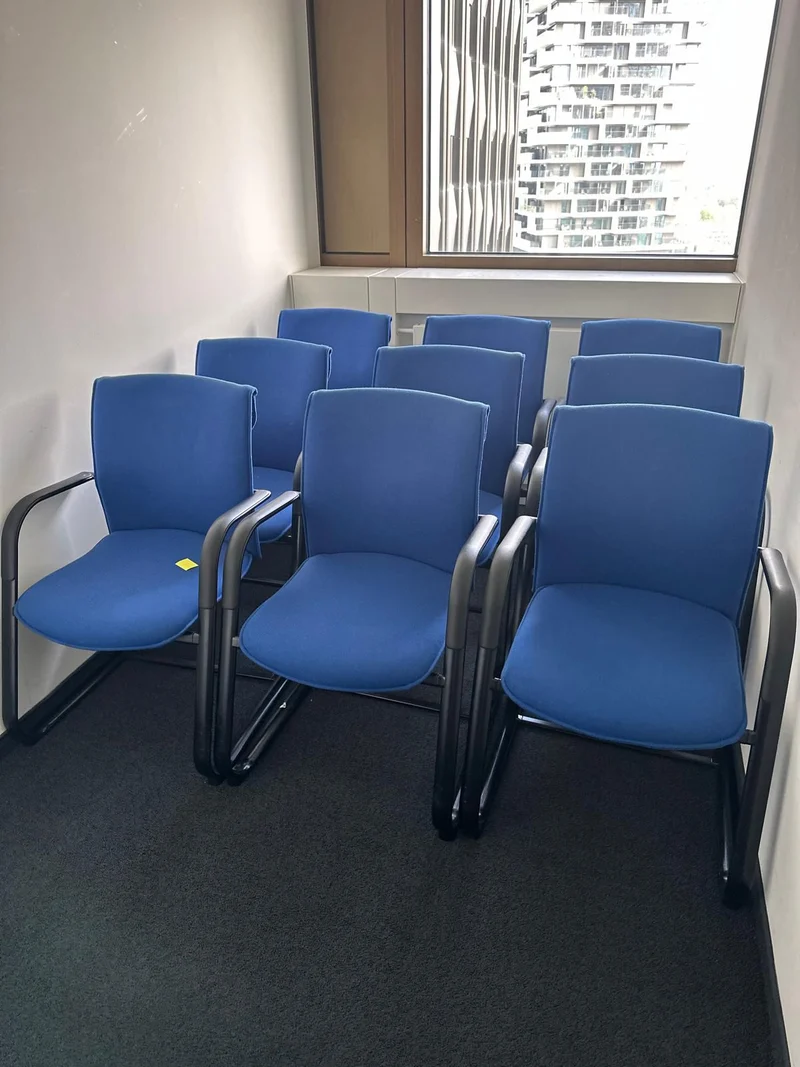 Haworth Comforto Konferenzstuhl Blau