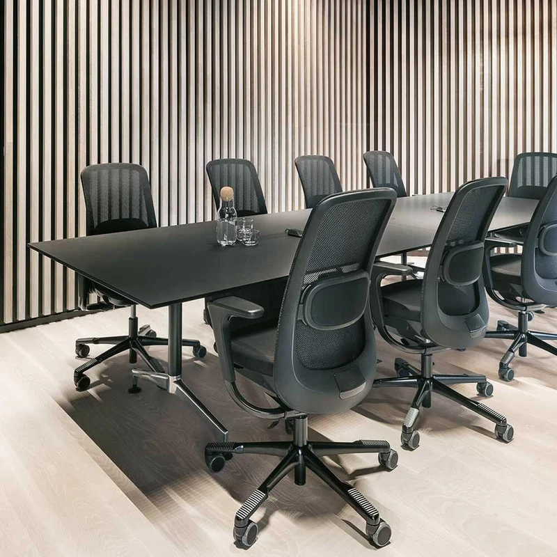 HÅG SoFi Mesh 7500 Ergonomic Office Chair with Headrest - Light Grey