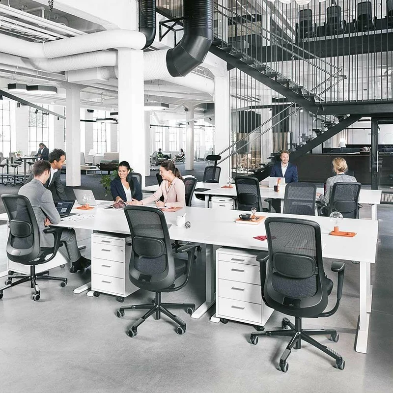 HÅG SoFi Mesh 7500 Ergonomic Office Chair with Headrest - Light Grey