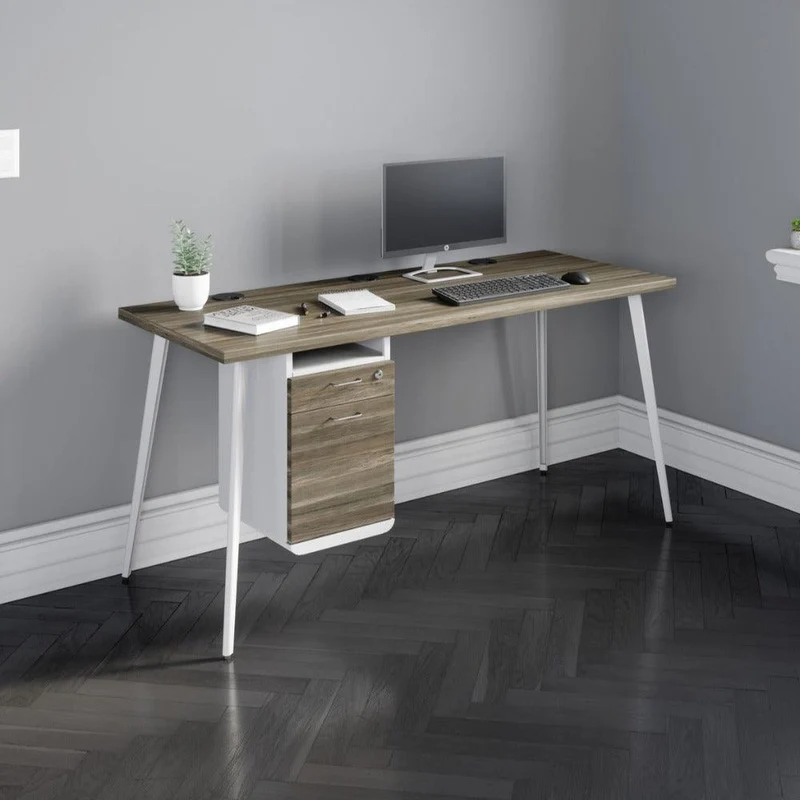Tango Post Leg Desk