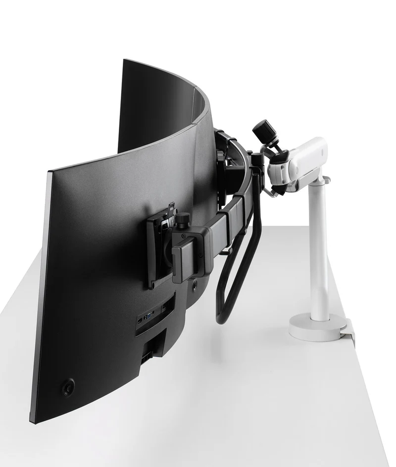 Flo X – Großformatiger Triple Monitorarm