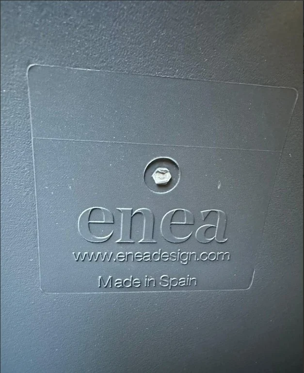 Enea Lottus Tray Stuhl