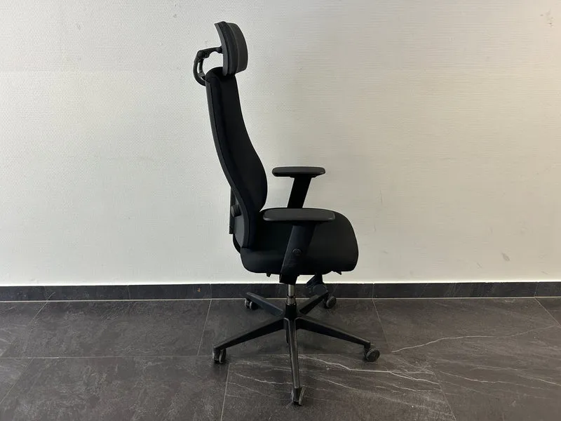 Interstuhl 1S38A Bürodrehstuhl mit Kopfstütze