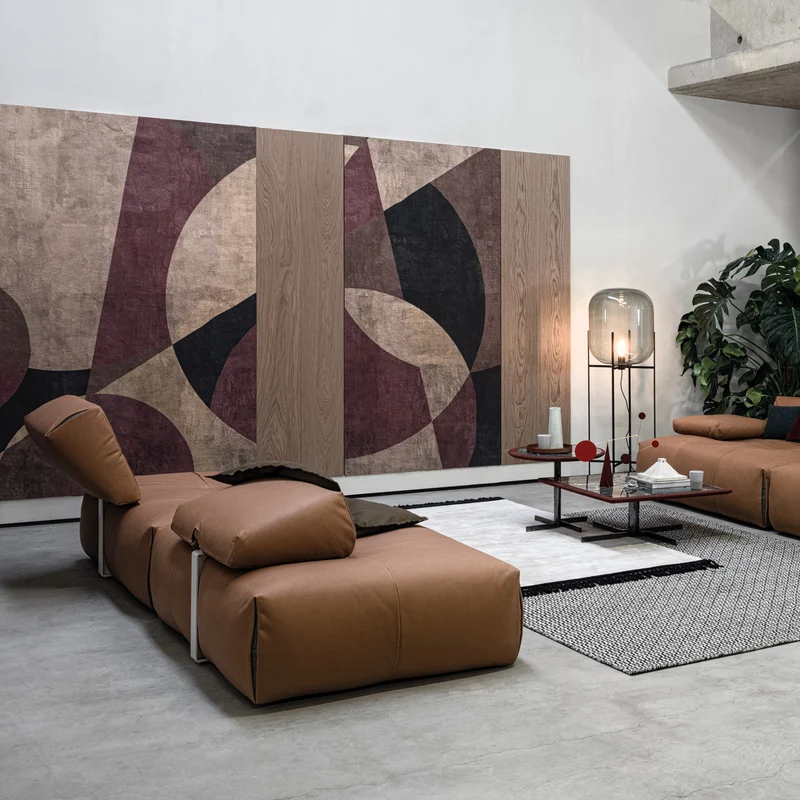 Tab Square Lounge 105