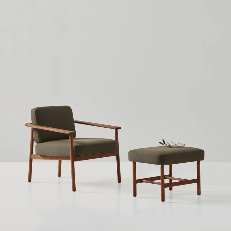 Wudi Armchair