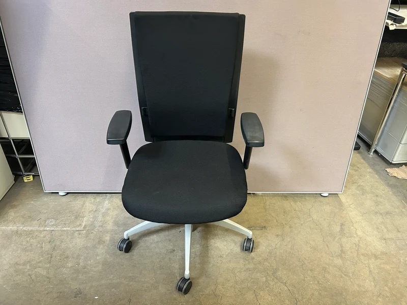 Steelcase / Werndl Bürodrehstuhl Schwarz