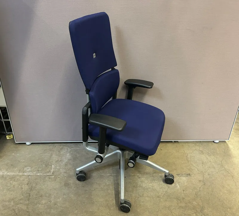 Steelcase Please V2 Bürodrehstuhl Dunkelblau