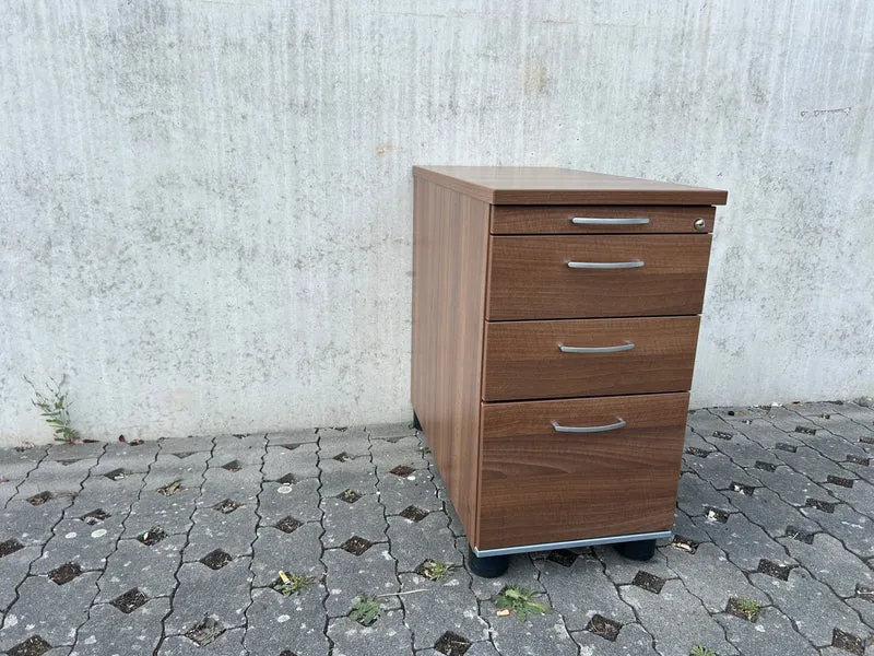 Assmann Standcontainer Nussbaum