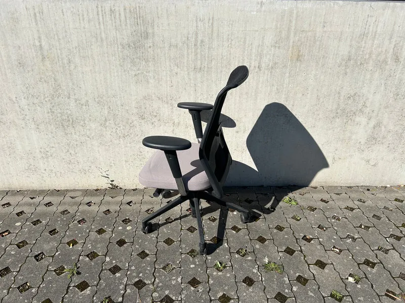 Vitra ID Chair Concept Schwarz / Grau
