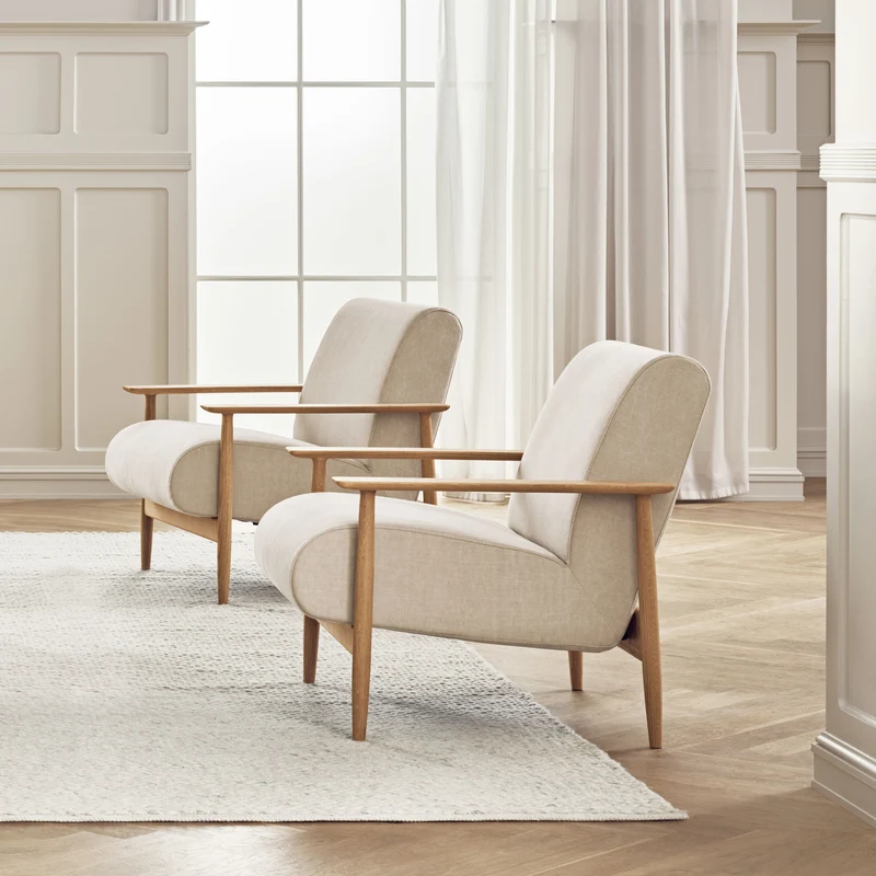 Visti Armchair