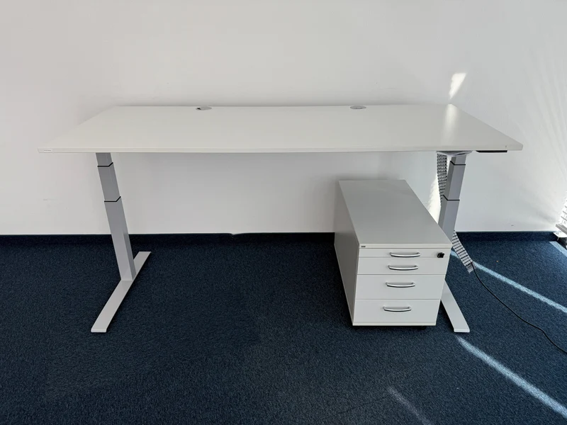 Nowy Style elektrisch höhenverstellbarer Schreibtisch Weiß