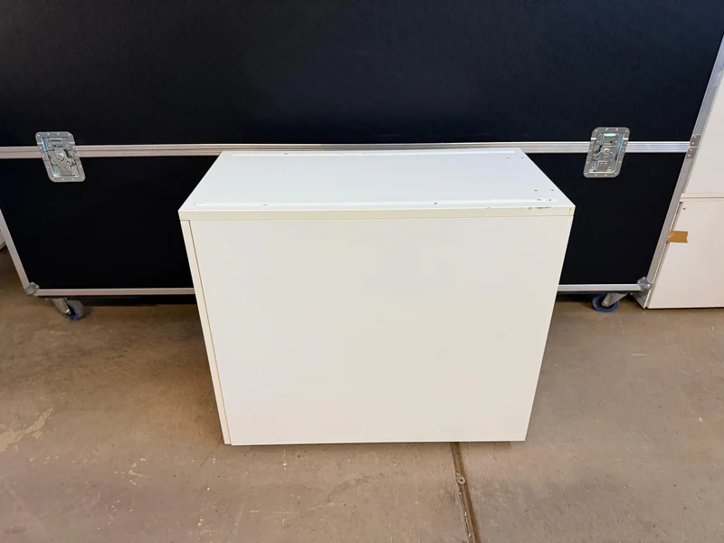 Steelcase Apothekerschrank 2OH Weiß