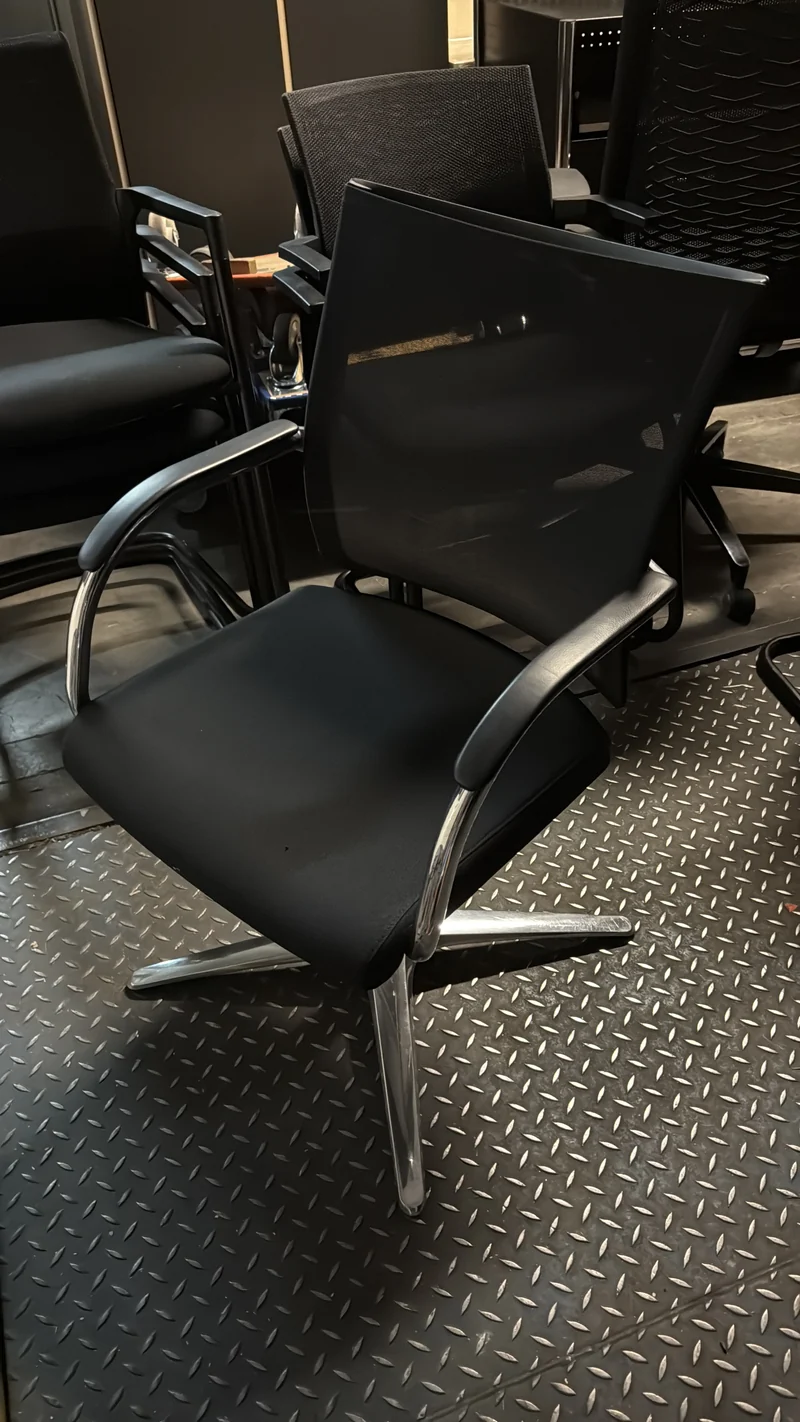 Klöber Orbit 80 Konferenzstuhl