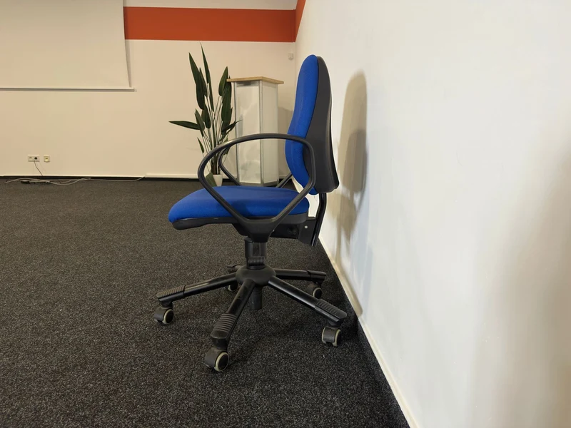 Bürodrehstuhl Blau