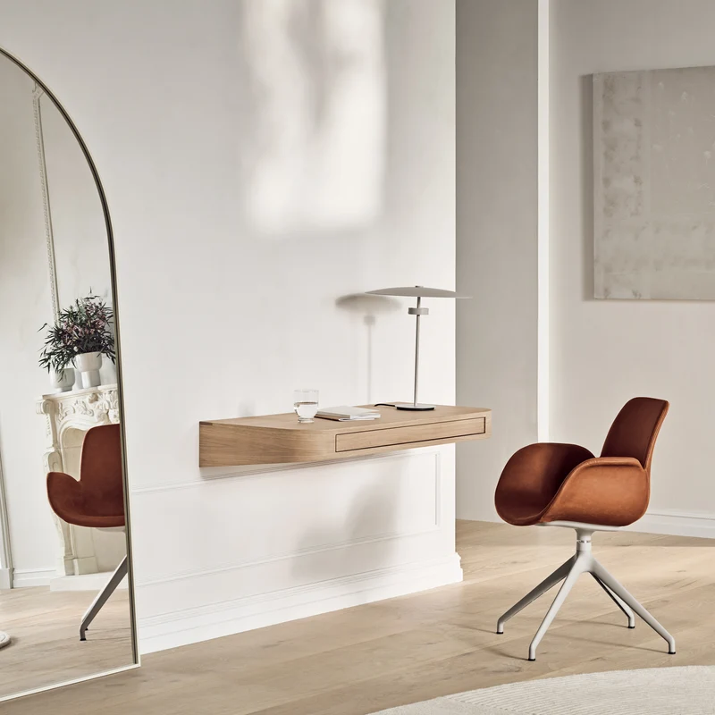 Vala Wall Mounted Desk 110