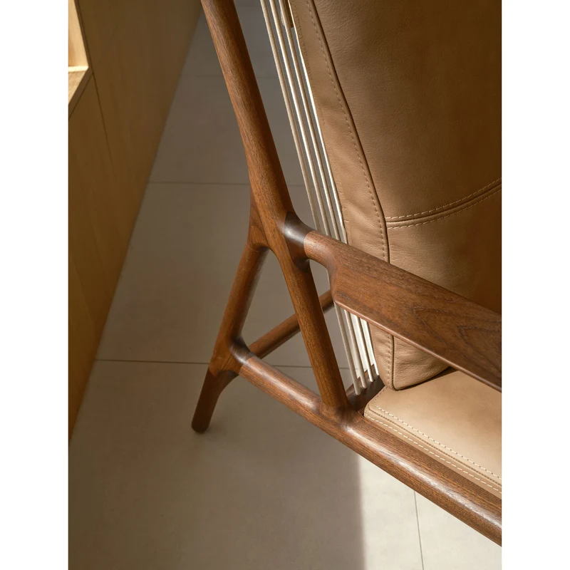 Dedo Lounge Chair