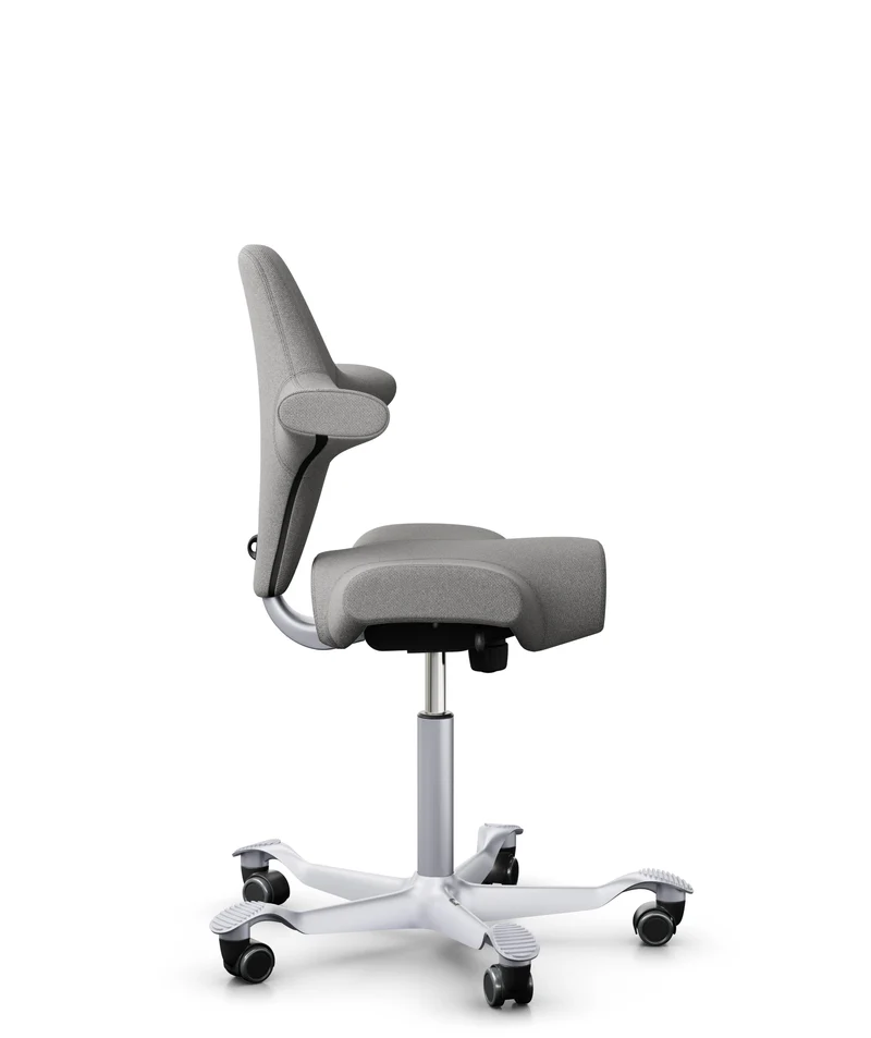 HÅG Capisco 8106 Ergonomic Office Chair Silver Metal, Light Grey Gabriel Cura CU60110