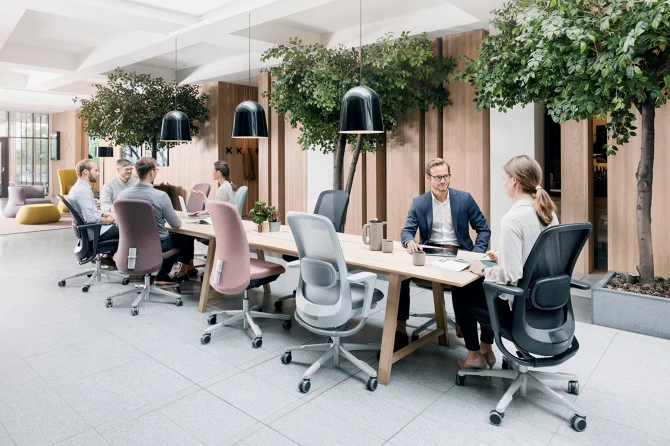 HÅG SoFi Mesh 7500 Ergonomic Office Chair - Black
