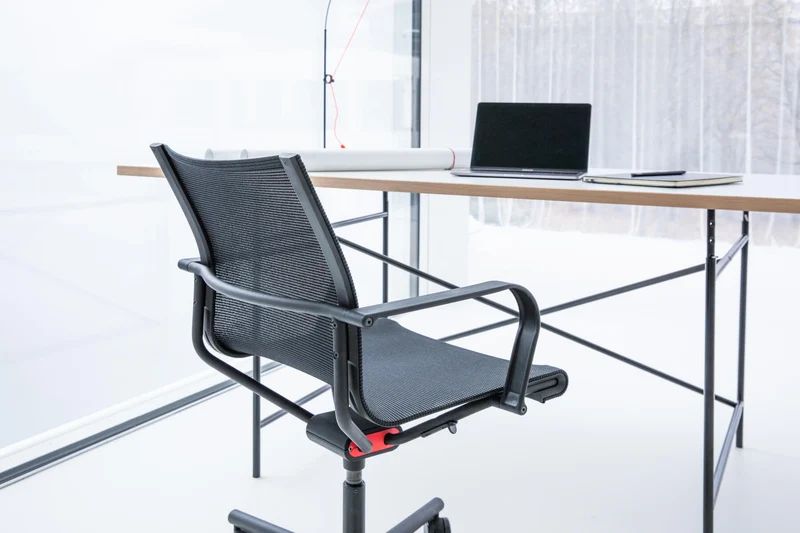D1 Office Arbeitsstuhl Schwarz m. Rollen