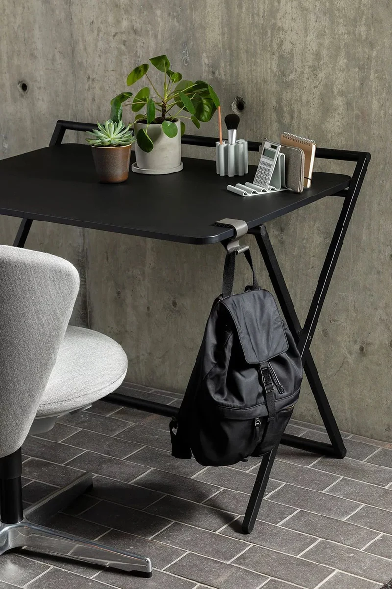 bFriends Table Hook