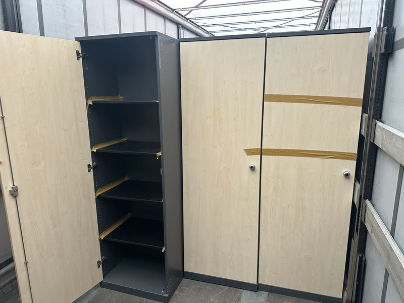 5OH Wandschrank in Ahorn/Anthrazit