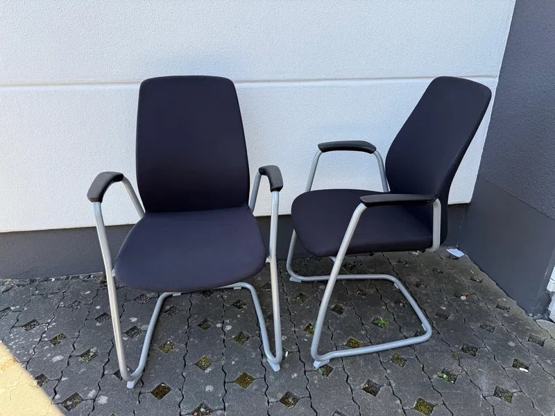 Kinnarps Konferenzstuhl Schwarz