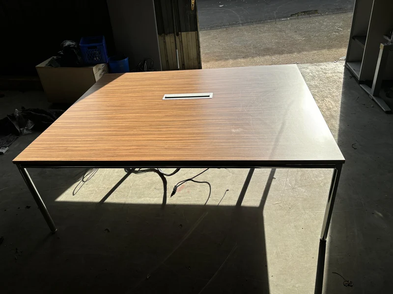 XXL Konferenztisch Bosse Nussbaum