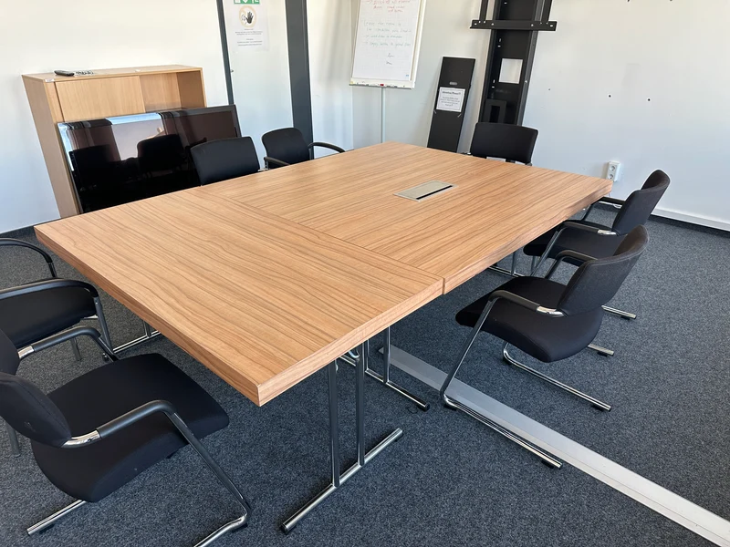 Konferenztisch Klapptisch Nussbaum
