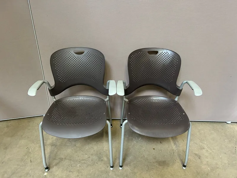 Herman Miller Caper Konferenzstuhl