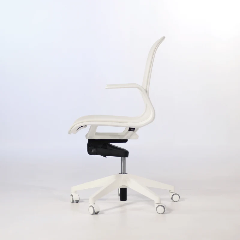 SmartLight Tilt Lock Armchair